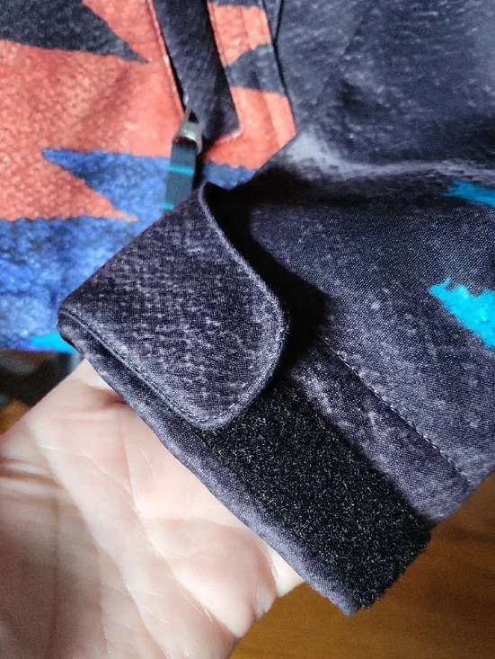 Roxy Women's Aztec Softshell Ski Jacket Size Medium Long Slim Fit - Picture 5 of 14